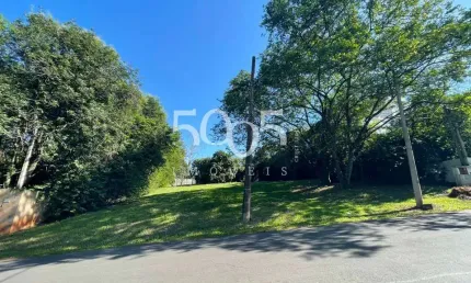 Excelente terreno à venda no condomínio Terras de São José em Itu com 2465m2 de área útil.
