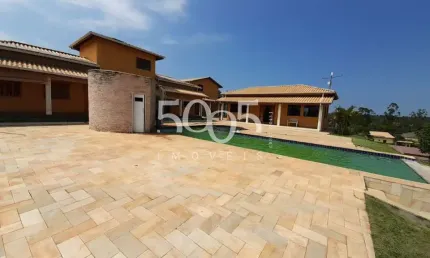 Chácara com 5160m2 de terreno e 354m2 de construção no condomínio Monte Verde à venda.