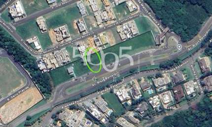 Terreno comercial com 12m de frente e 30m de comprimento (360m2), vagas de estacionamento, localização ótima, perto a condomínios de alto padrão
