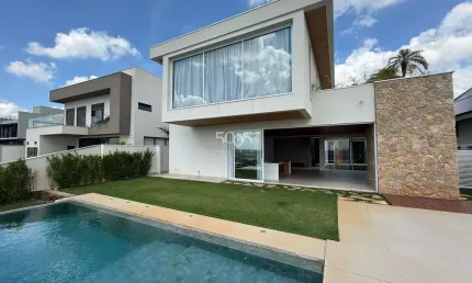 Casa em condomínio à venda no Condomínio Campos de Santo Antônio II, 4 suítes, 700m² de área total