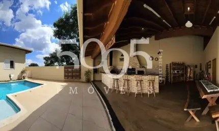 Casa mobiliada à venda no condomínio parque do varvito em itu, com 3 suítes, área gourmet com piscina