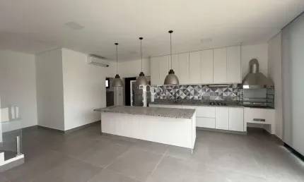Imóvel à venda no Condomínio Saint Paul em Itu, com 346m² de área útil e 360m² de área total.