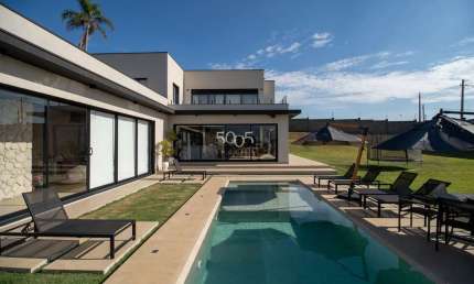 Casa em condomínio à venda no Condomínio Fazenda Kurumin em Itu/SP,  6 suítes, 450m² construídos e 2.000m² de terreno