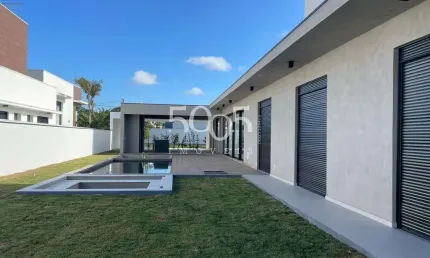 Imóvel à venda no Condomínio Parque Ytu Xapada, com 408,39m² de área construída em um terreno de 900m² de área total.