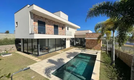 Linda casa mobiliada à venda no condomínio villas do golf com área construída 331m² e terreno 611m².