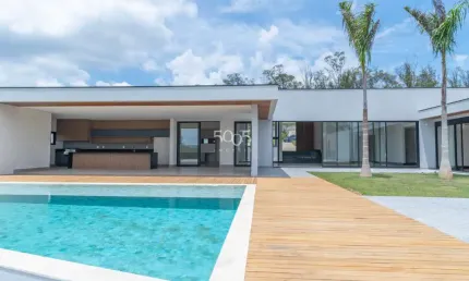 Casa à venda no condomínio terras de são josé l, com 819m² de área construída e 2238m² de área total.