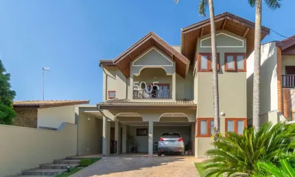 Casa em condomínio à venda no Condomínio Portal de Itu II, com 330m² de área construída e 338m² de área total.