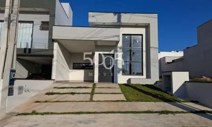 Casa no condomínio Village Moutonnee com 3 dormitórios e 120m² de construção