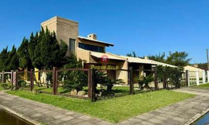 Casa com 4 quartos à venda no Remanso, Xangri-Lá  por R$ 1.150.000