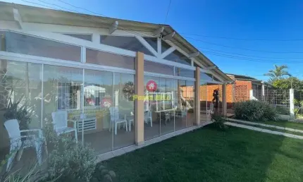 Casa à venda no Atlântida Sul (Distrito), Osório , 171 m2 por R$ 480.000