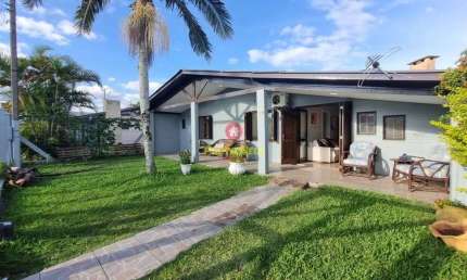 Casa com 4 quartos à venda no Atlântida Sul (Distrito), Osório  por R$ 432.000