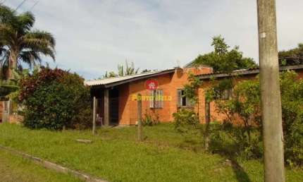 Casa com 3 quartos à venda em Rainha do Mar, Xangri-Lá  por R$ 270.000