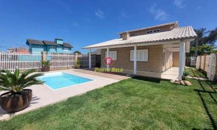Casa com 4 quartos à venda no Atlântida Sul (Distrito), Osório  por R$ 720.000