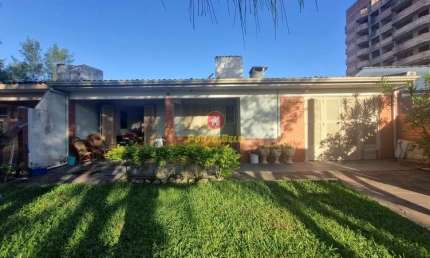Casa com 4 quartos à venda no Mariápolis, Osório  por R$ 450.000