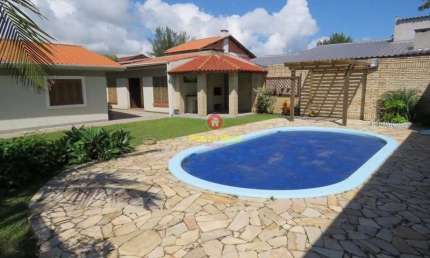 Casa com 5 quartos à venda no Mariápolis, Osório  por R$ 800.000
