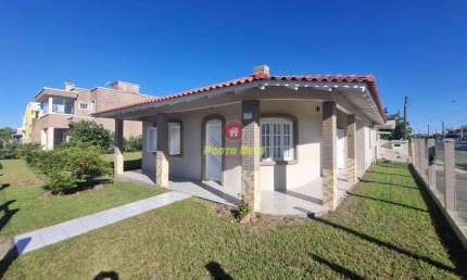 Casa com 2 quartos à venda no Atlântida Sul (Distrito), Osório , 180 m2 por R$ 590.000