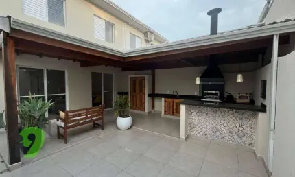 Sobrado com 3 dormitórios à venda, 100 m² por R$ 1.190.000,00 - Engordadouro - Jundiaí/SP