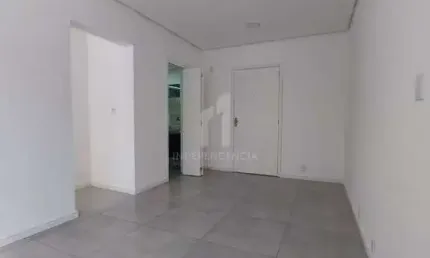 Kitnet / Stúdio para alugar no Santa Cecília, Porto Alegre 