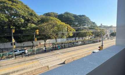 Apartamento com 2 quartos para alugar no Santana, Porto Alegre 