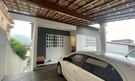 Casa à venda no Bairro São Paulo, Governador Valadares - MG