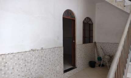 Casa duplex no Bairro Sir, Governador Valadares – MG