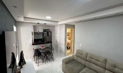 Apartamento à venda no Bairro Castanheiras, Governador Valadares - MG