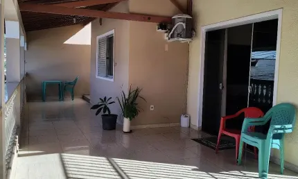 Casa à venda no Bairro Vila Isa, Governador Valadares – MG