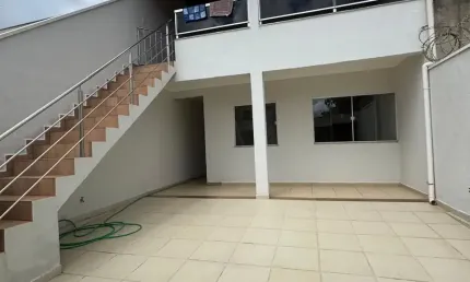 Casa à venda no Bairro Vale Pastoril, Governador Valadares – MG