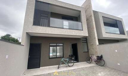 Casa com 3 quartos à venda no Centro, Matinhos 