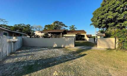 Casa com 3 quartos à venda no Canoas, Pontal do Paraná 