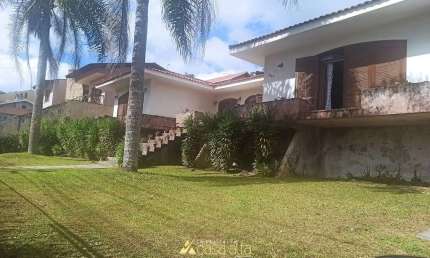Casa com 5 quartos à venda no Centro, Colombo 