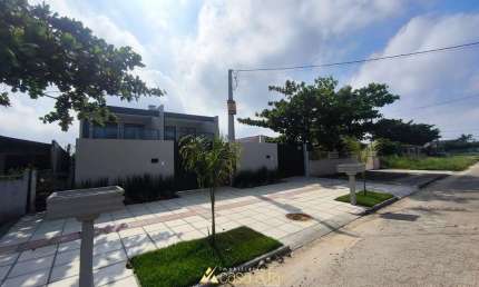 Casa com 3 quartos à venda no Coroados, Guaratuba 