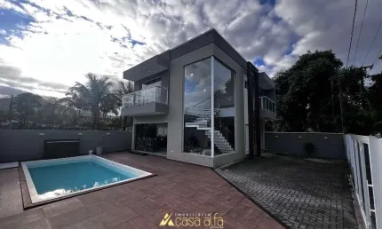 Casa com 3 quartos à venda em Caiobá, Matinhos 