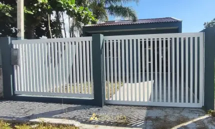 Casa com 2 quartos à venda no Jardim Canadá, Pontal do Paraná 