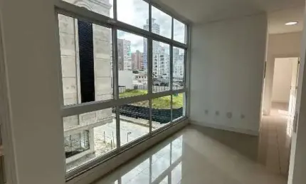 Apartamento à venda, 2 quartos, 2 suítes, Meia Praia - Itapema/SC