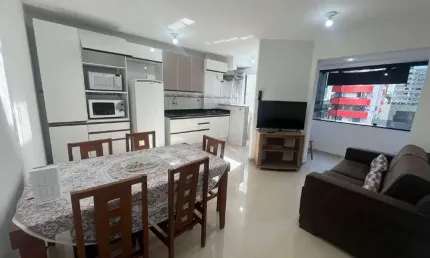 Apartamento à venda, 2 quartos, 1 vaga, Centro - Balneário Camboriú/SC