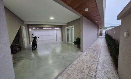 Bela casa, no centro de camboriú. para | Centro, Camboriú, Santa Catarina