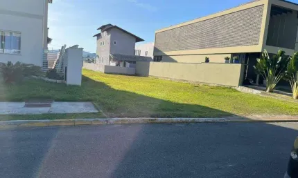Terreno no condomínio caledônia private village, camboriú-sc para | santa regina, camboriú, santa catarina