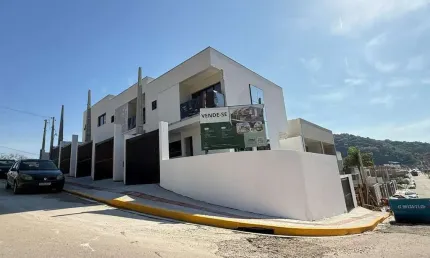 Casa sobrado, 03 quartos em camboriú-sc para | São Francisco de Assis, Camboriú, Santa Catarina