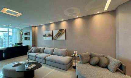 Apartamento com 03 suítes no centro de balneário camboriú. para | Centro, Balneário Camboriú, Santa Catarina