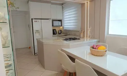Apartamento com 3 quartos à venda na Rua 3130, Centro, Balneário Camboriú