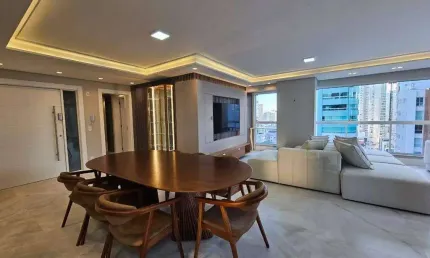 Cobertura com 3 quartos para venda em Balneário Camboriú