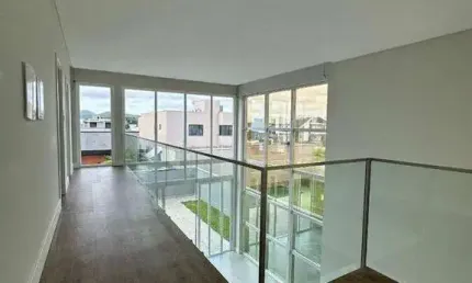 Casa em condomínio fechado com 3 quartos à venda na Rua Ivo José Rebello, Santa Regina, Camboriú