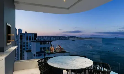Apartamento com 04 suítes no tonino lamborguini residences. para | Centro, Balneário Camboriú, Santa Catarina