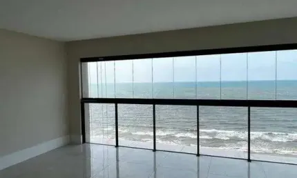 Apartamento com 4 quartos à venda na Rua 313, Meia Praia, Itapema