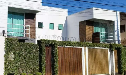 Casa com 3 quartos à venda na Rua 1950, Centro, Balneário Camboriú