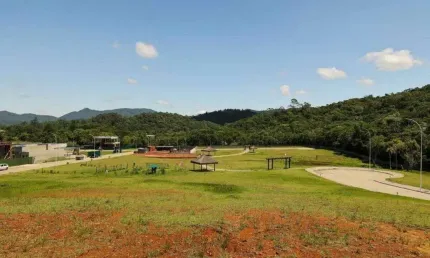 Terreno em condomínio fechado em camboriú-sc para | , Camboriú, Santa Catarina