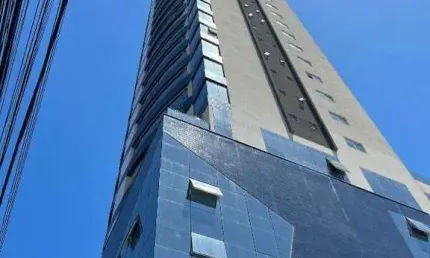 Apartamento com 3 quartos à venda na Rua 1208, Meia Praia, Itapema