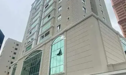 Apartamento com 3 quartos à venda na Rua 282, Meia Praia, Itapema