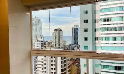 Privilege residence: sofisticação com vista panorâmica em meia praia